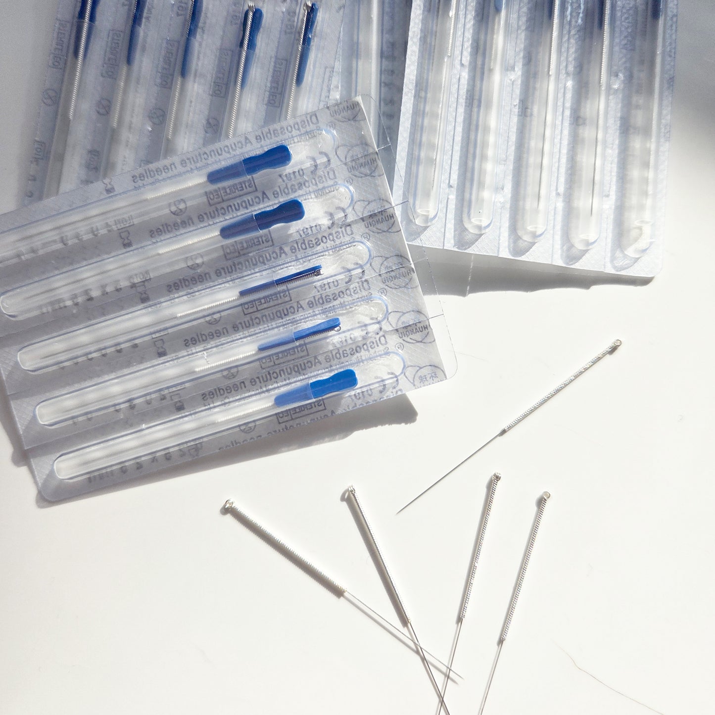 Agulhas de Acupuntura Ener Qi c/ guia 100 unidades