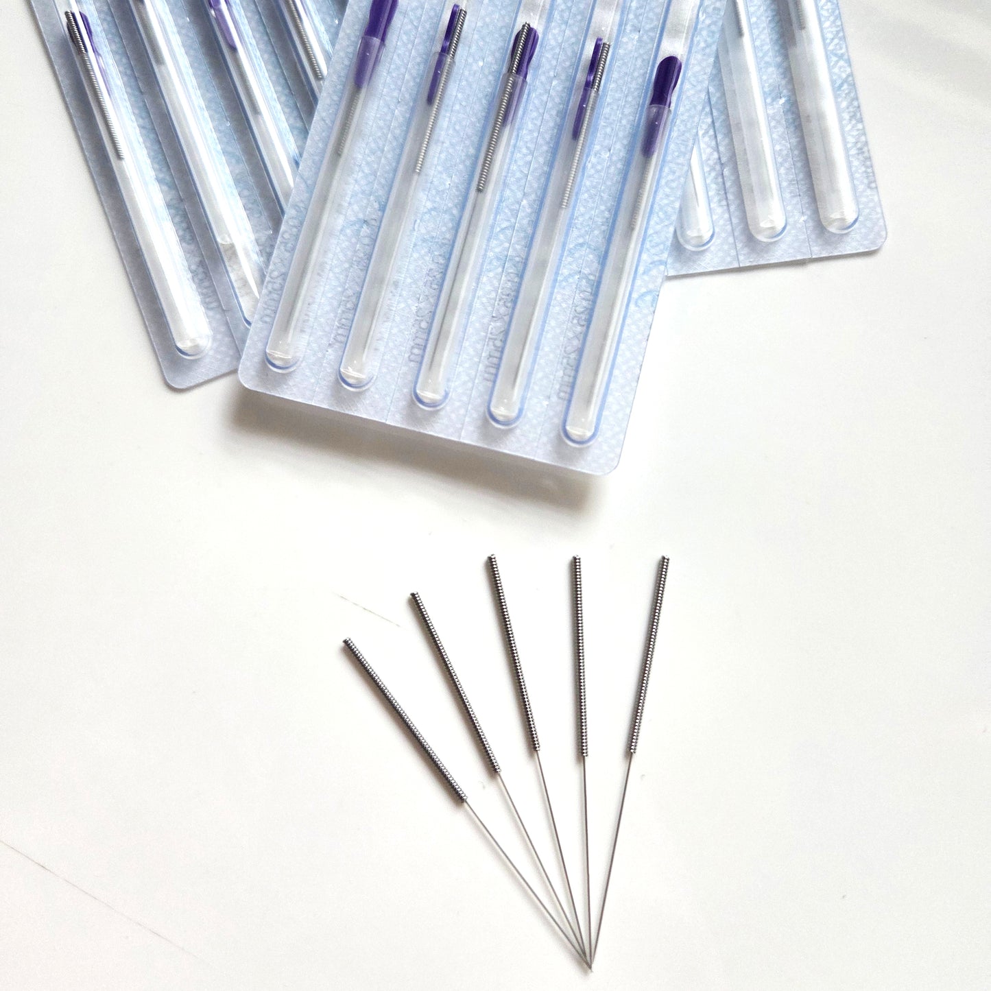 Agulhas de Acupuntura Acutop c/guia cabo coreano 100 unidades